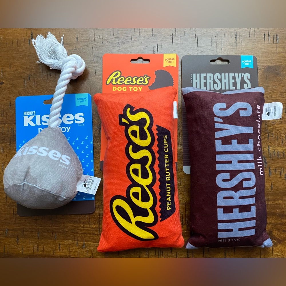 •NEW•{3} Hershey’s Chocolate Themed Dog Chew Toy with Squeak Bundle